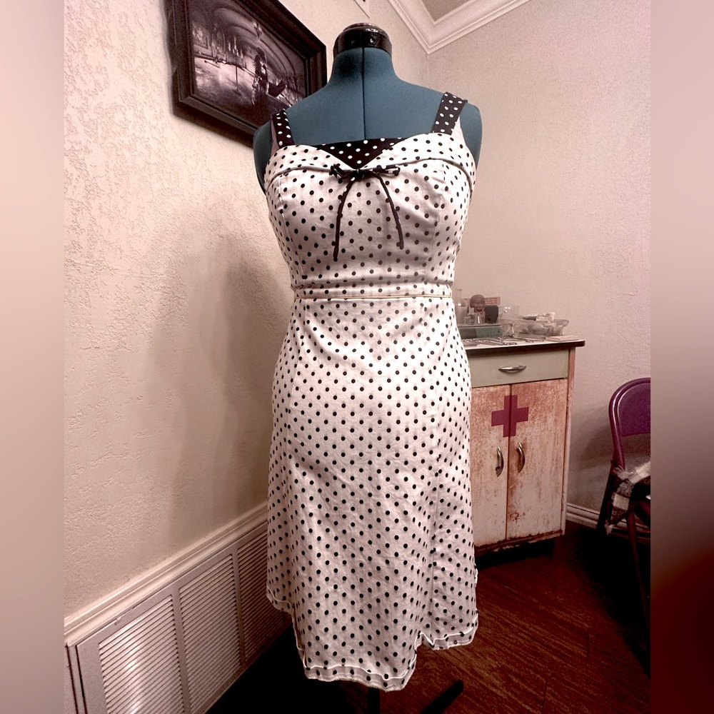 Retro Wiggle Dress